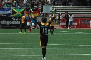 DSC_1882MoreliaGoalieHandsUp