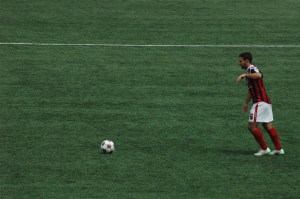 DSC_1951DylanMaresLinesUpKick